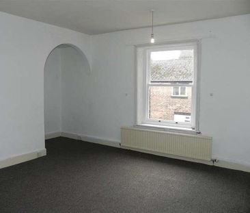 School Lane, Upholland, WN8 - Photo 1