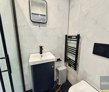 Bournemouth Park Road, Southend - Photo 4