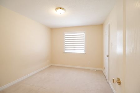 6 Bellingham Place Ottawa ON K1T 4B1 - Photo 3