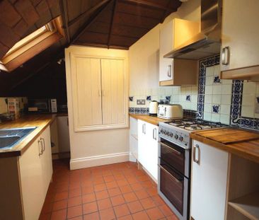 3 bedroom flat to rent - Photo 6