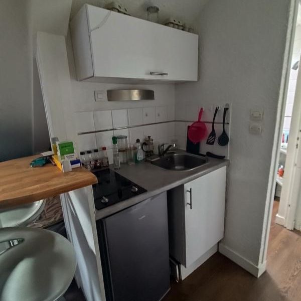 Location Appartement 1 pièce Meublé 12m² POITIERS 86000 - Photo 1