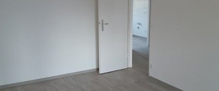 Willkommen Zuhause: 3-Zimmerwohnung im 2. Oberschoss mit Balkon! - Foto 1