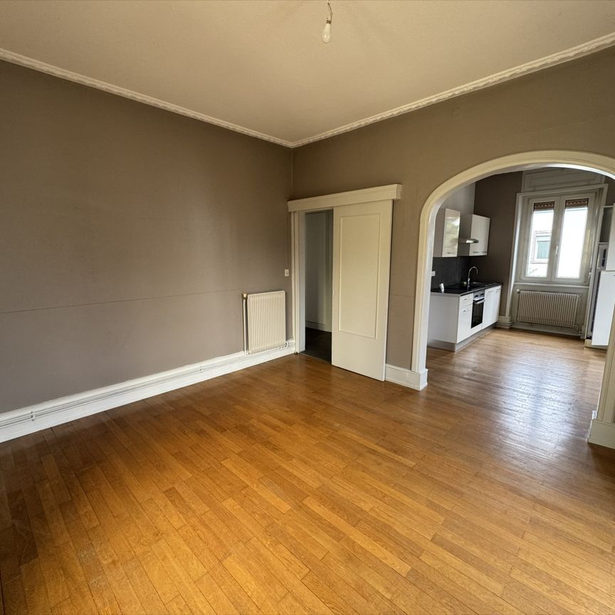 Location Appartement 4 pièces 91m² - Photo 1