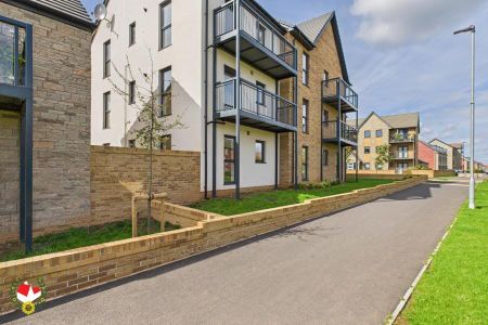 Fry Close, Yate, Bristol - Photo 5