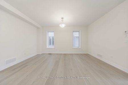 For Lease - 26 Wesley Brooks Street, Clarington, Ontario - Photo 5