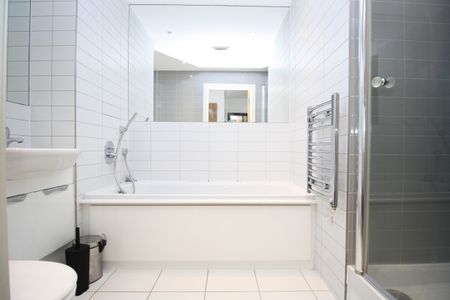 1 bedroom apartment to rent - Photo 5