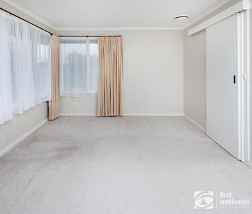 2 Canterbury Street, 3977, Cranbourne Vic - Photo 2