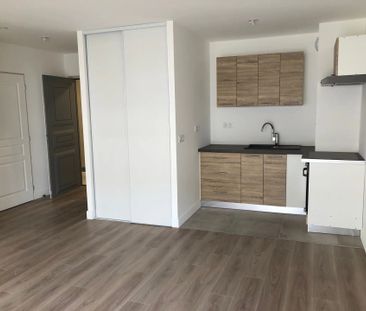 Location Appartement 2 pièces 40 m2 à Lucé - Photo 2