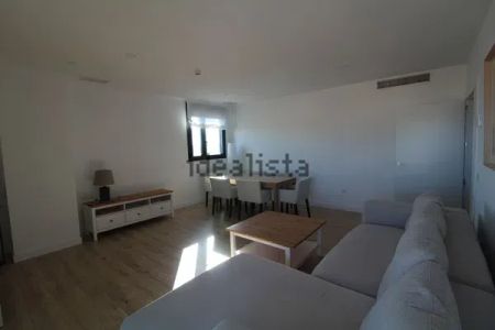 Alquiler de piso en Paseo Martiricos - Photo 4