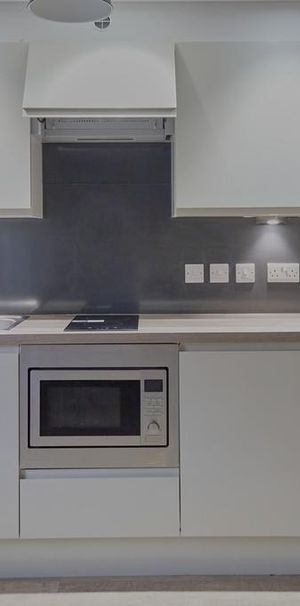 1 bedroom flat to rent - Photo 1