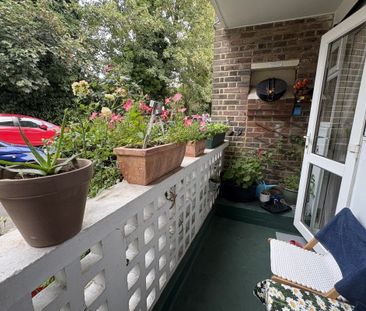 Oakleigh Park North, LONDON - Photo 4