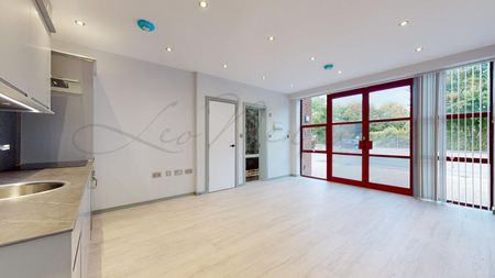 Coronation Road, Basingstoke, RG21 - Photo 2