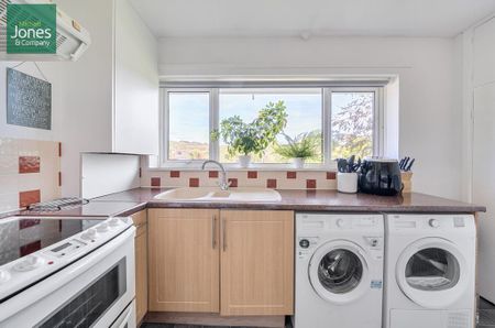 2 bedroom flat to rent - Photo 5