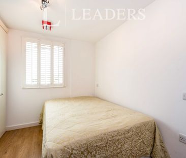 2 bedroom apartment to rent The Blue Building, Gunwharf Quays, Port... - Photo 5