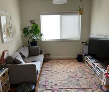 Great Family Home - Photo 3