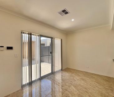 Byford 3-Bed Low-Maintenance Home - Photo 2