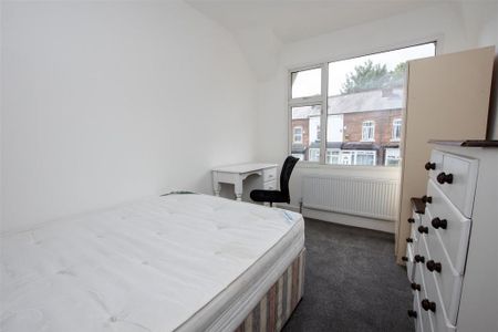 4 bedroom house to rent - Photo 5