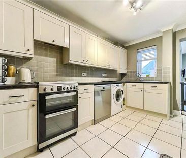 3 bedroom detached house to rent - Photo 5