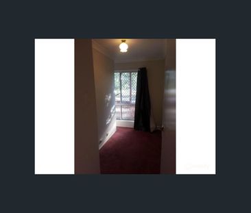 Spacious Home- Inground Pool - Air con- Big Block - 6 Month Lease o... - Photo 1