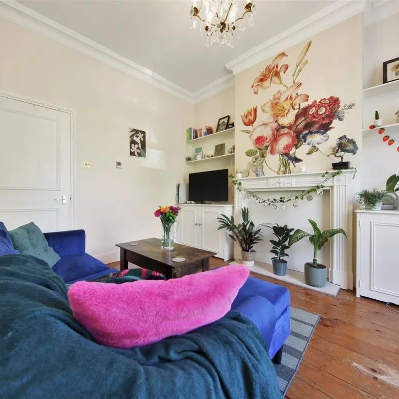 1 Bed Flat, Elderwood Place, SE27 - Photo 1