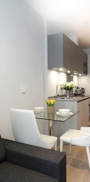 1 Bed Flat, Liverpool Road, LU1 - Photo 1