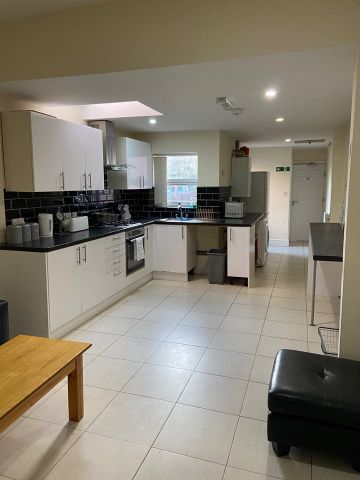 Room in a Shared House, Milner Road, B29 - Photo 5