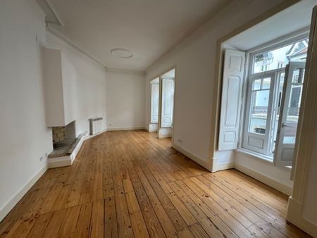 3 room luxury Flat for rent in Lisbon, Portugal - Photo 4