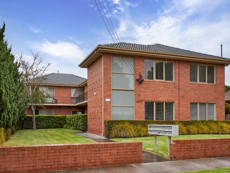 8/44 Munster Avenue, Carnegie VIC 3163 - Apartment For Rent | Domain - Photo 4