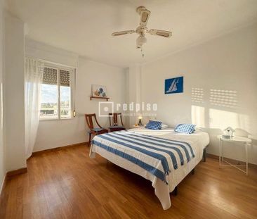 Málaga Capital, Andalusia 29017 - Photo 4