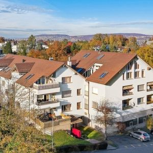 Appartement unique de 3,5 pièces avec balcon - Foto 2