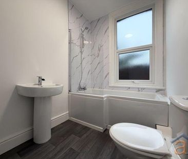 1 bedroom semi-detached bungalow to rent - Photo 5