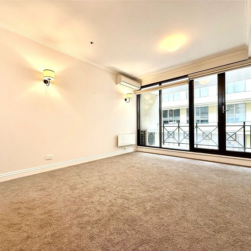 320/360 St Kilda Road - Photo 1
