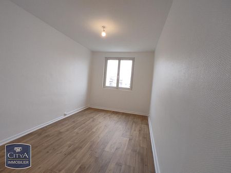 Location appartement 4 pièces de 67.59m² - Photo 3