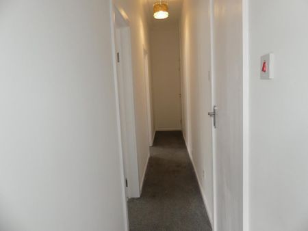 2 bedroom property to rent - Photo 2