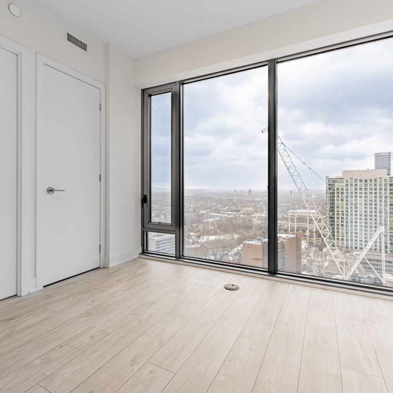 For Lease - 8 Cumberland Street Unit# 2806, Toronto, Ontario - Photo 1