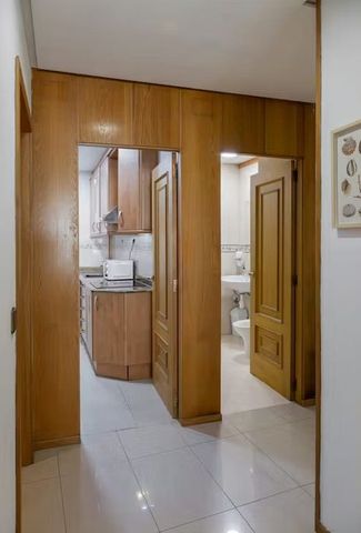 Carrer dEn Gil, Valencia, Valencian Community 46001 - Photo 2