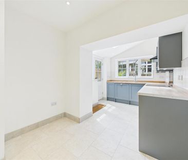 3 bedroom cottage to rent - Photo 6