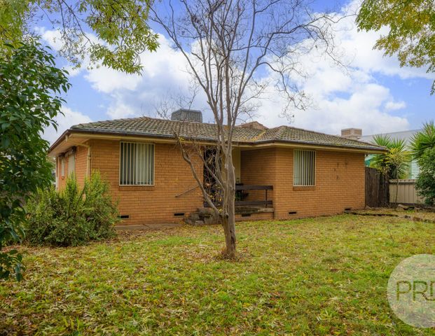 9 Marshall Street, Ashmont NSW 2650 - Photo 1