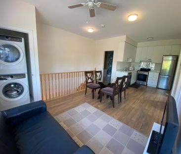 For Lease - 112 Old Oak Lane Unit# Coach, Markham, Ontario - Photo 1