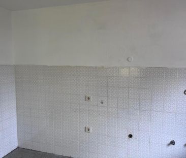 Helle und freundliche 3 Z,K,D,B in zentraler Lage von Neukirchen - Photo 3