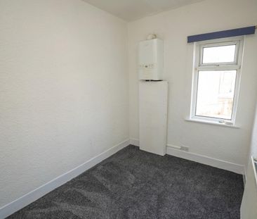 3 bed House - Terraced for Rent - Photo 4