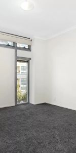 MGM MARTIN - TWO BEDROOM APARTMENT - Photo 3