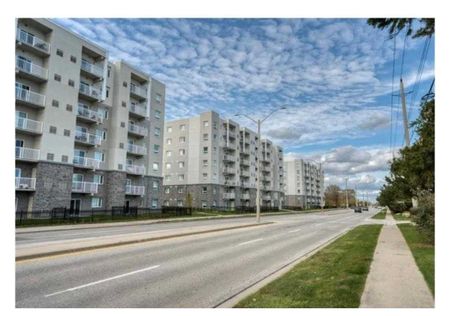 For Lease - 1489 Banwell Road Unit# 623, Windsor, Ontario - Photo 5