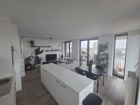 Appartement te huur - Photo 1