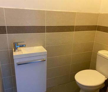 Location Appartement 3 pièces 46m² AUBENAS 07200 - Photo 3