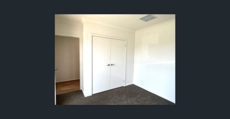 For Lease - Modern Family Home in a Prime Wyndham Vale Location - Photo 5