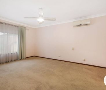 BEAUTIFULLY MAINTAINED HOME IN PRIME WODONGA LOCATION! - Photo 6