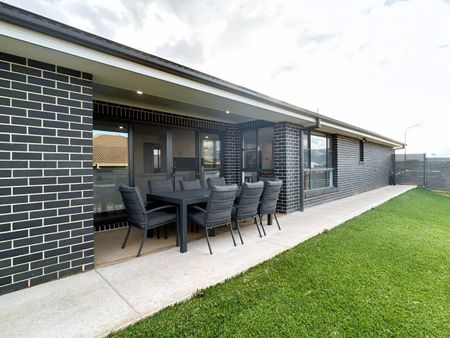 Beautifully Appointed Four-Bedroom Home in Calala - Photo 2