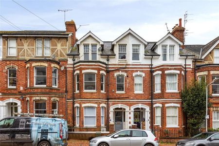 A charming two bedroom apartment in the popular village area of Tunbridge Wells - Photo 5