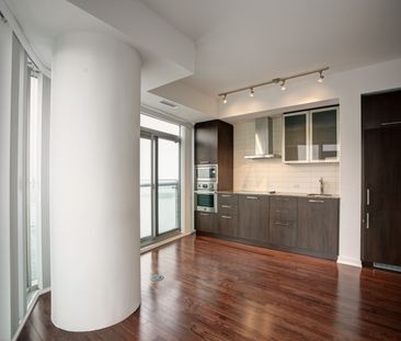 For Lease - 14 York Street Unit# 6411, Toronto, Ontario - Photo 1